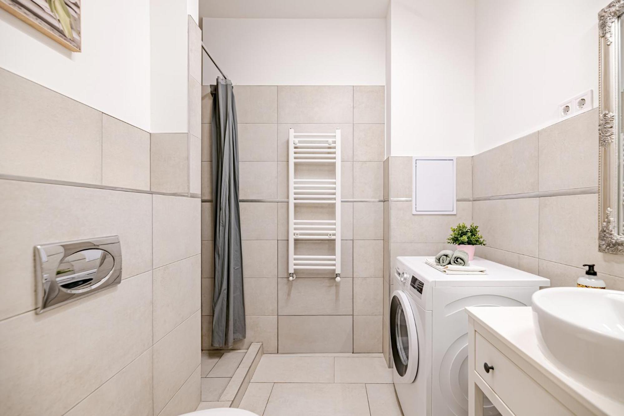 Danubegreen Bright Two Bedroom Apartment Near Margaret Island Budapest Exterior foto